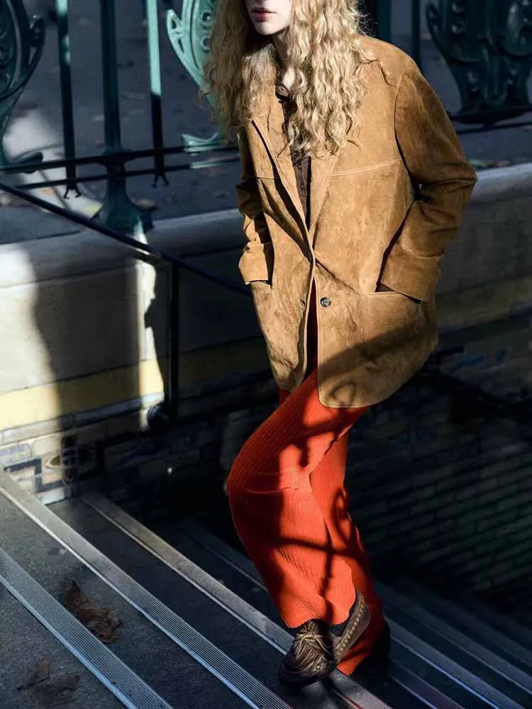 European and American style autumn and winter new fashion women's loose loose versatile long-sleeved fleece fabric suit jacket
European and American style autumn and winter new fashion women's loose loose versatile long-sleeved fleece fabric suit jacket