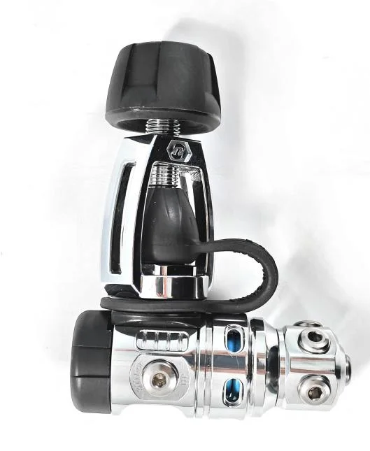 Универсальный высококачественный латунный дыхательный аппарат для дайвинга первого уровня, регулятор дыхания для дайвинга из нержавеющей стали
Универсальный высококачественный латунный дыхательный аппарат для дайвинга первого уровня, регулятор дыхания для дайвинга из нержавеющей стали