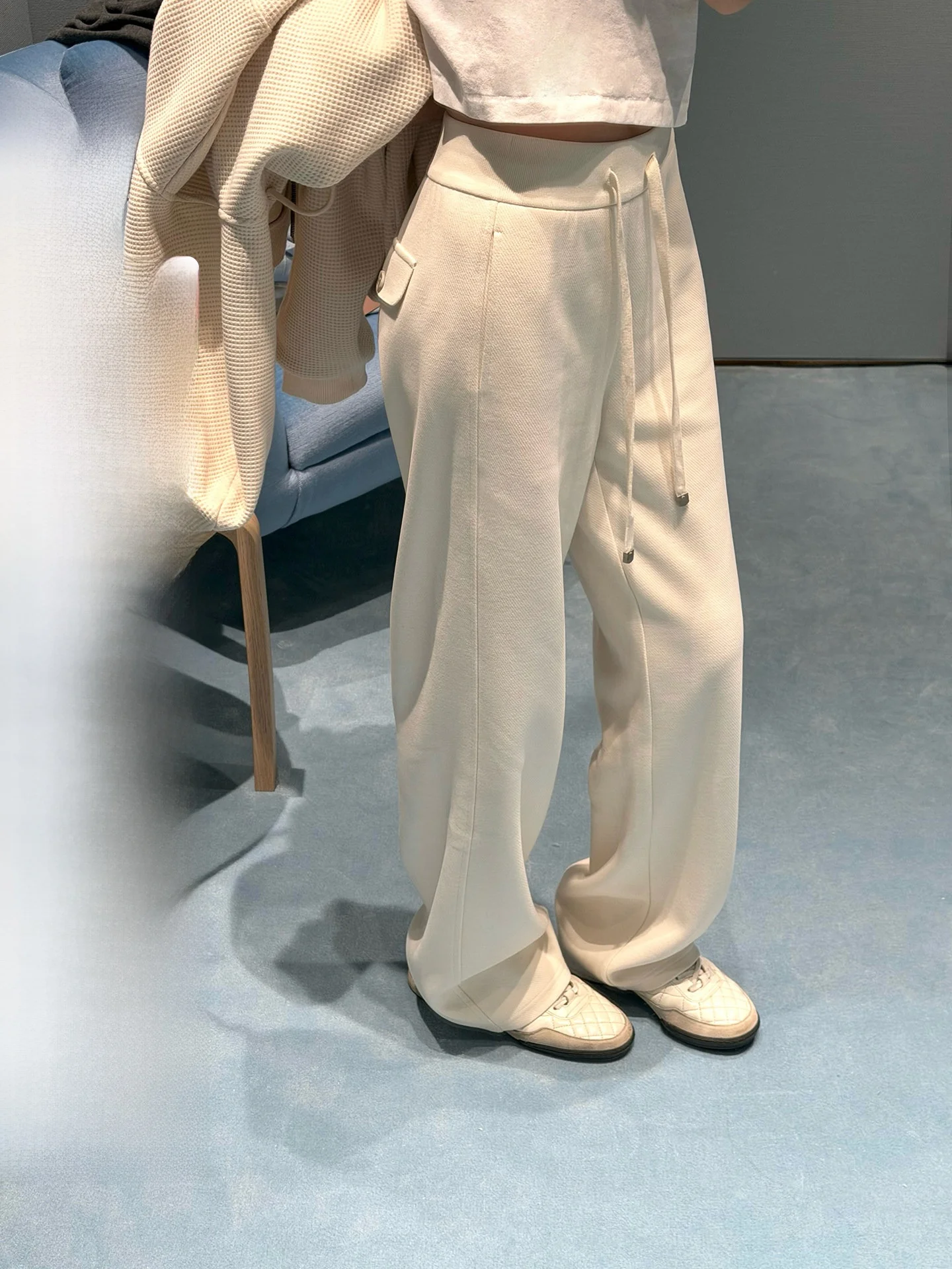 Good Morning Fan Fan Casual Pants Women's Oxygen Permeable Wide Leg Pants Dstring Straight Leg Pants Soft Drapey Fabric
Good Morning Fan Fan Casual Pants Women's Oxygen Permeable Wide Leg Pants Dstring Straight Leg Pants Soft Drapey Fabric