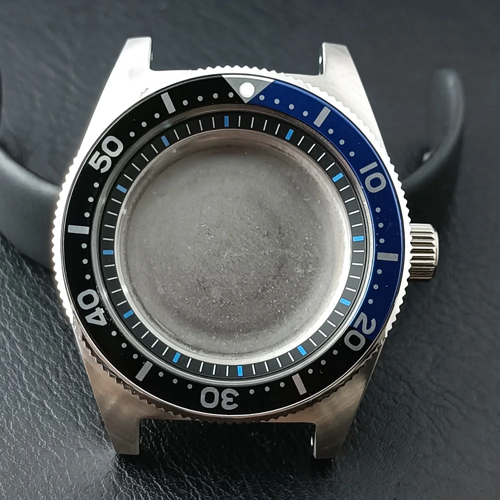 SPB 40.5mm Silvery / Black Have Ring Cases Men's Watch Parts For Nh/34/35/36 Sapphire Glass Watches Accessories Watch Box
SPB 40.5mm Silvery / Black Have Ring Cases Men's Watch Parts For Nh/34/35/36 Sapphire Glass Watches Accessories Watch Box