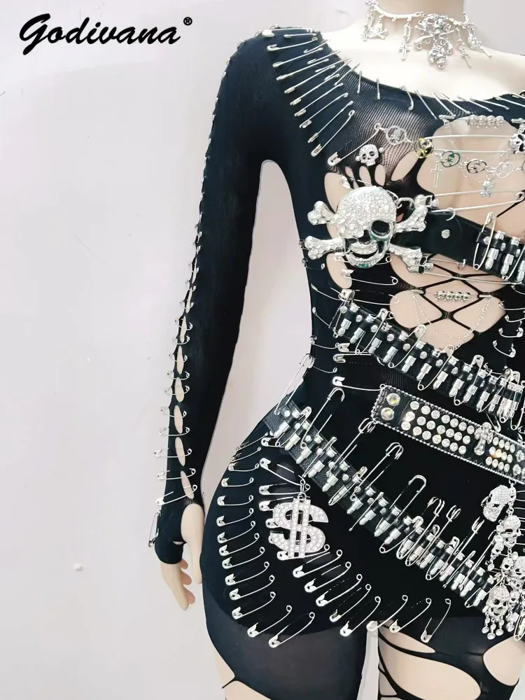 Punk Rock Style Hot Girls Pin Skull Vest Long Sleeve Hollow Tight Bodysuit 2 Piece Set Locomotive T-shirt Gothic Tops
Punk Rock Style Hot Girls Pin Skull Vest Long Sleeve Hollow Tight Bodysuit 2 Piece Set Locomotive T-shirt Gothic Tops