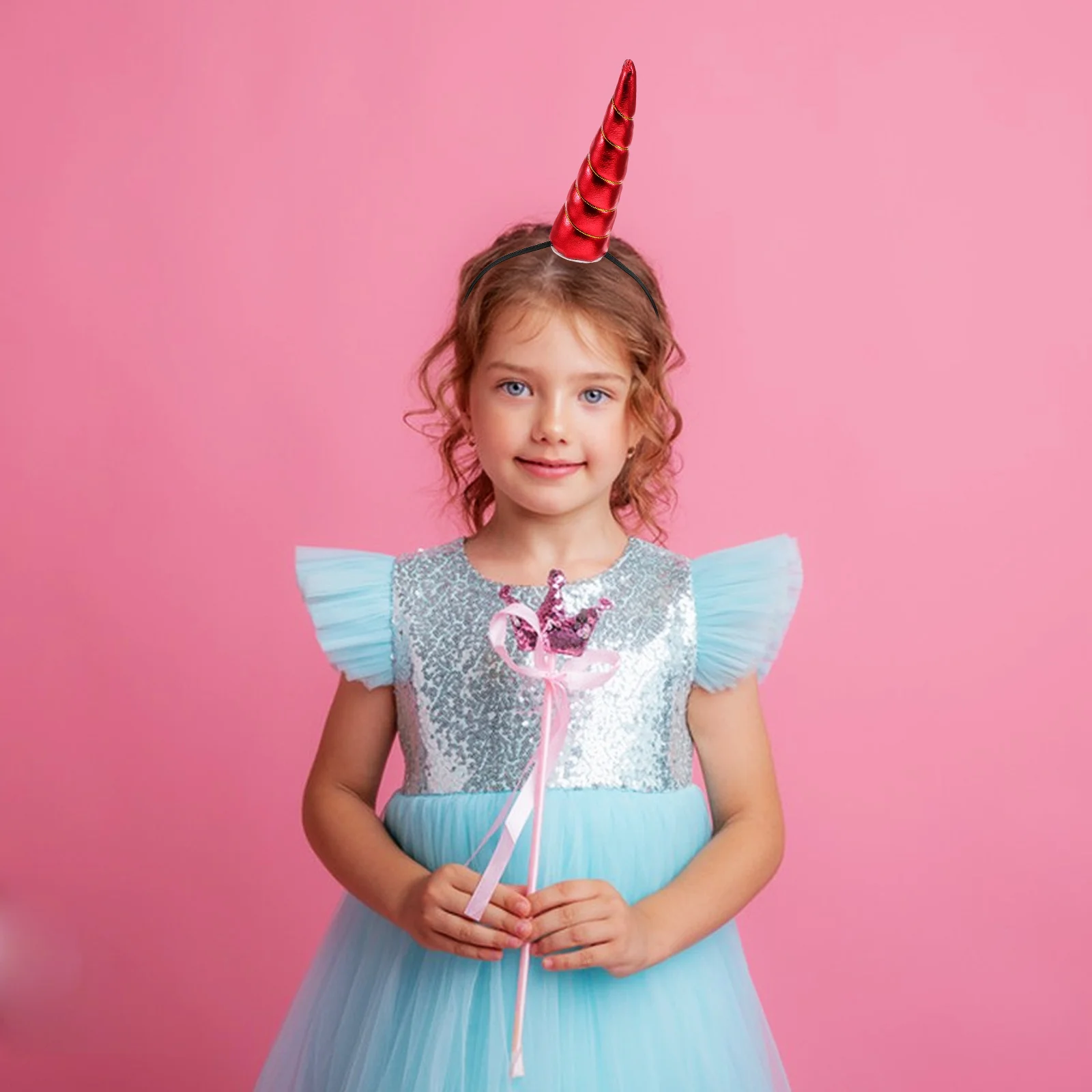 4Pcs Unicorn Headband Trendy European American Design Birthday Party Hair Hoop Cosplay Headpiece Unicorn Horn Headband
4Pcs Unicorn Headband Trendy European American Design Birthday Party Hair Hoop Cosplay Headpiece Unicorn Horn Headband