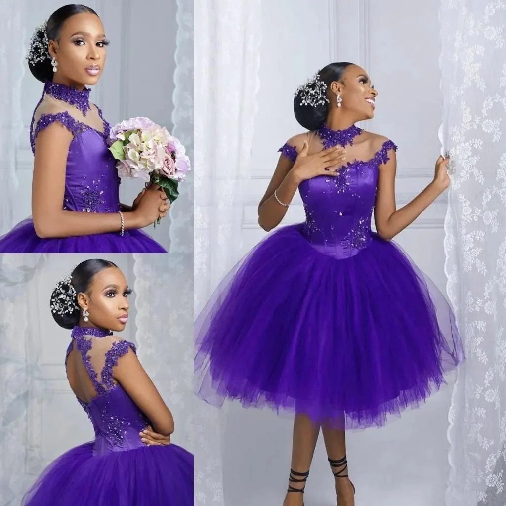 Short Prom Dress Unique Bridal Gown High Neck Sleeveless Lace Appliques Bead A-Line Tulle Knee-Length Women Cocktail Party Dress
Short Prom Dress Unique Bridal Gown High Neck Sleeveless Lace Appliques Bead A-Line Tulle Knee-Length Women Cocktail Party Dress