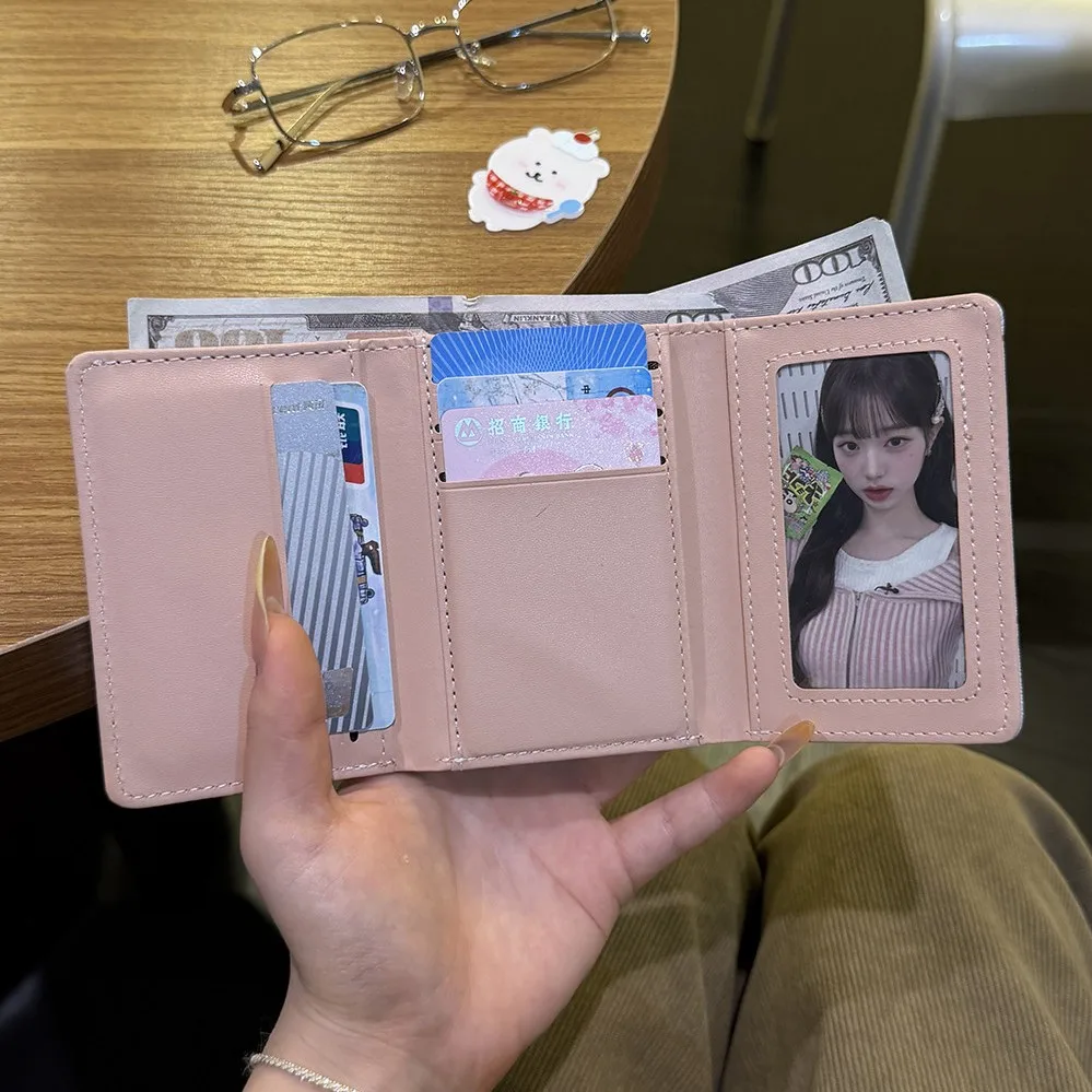 Women'S Trifold Wallet Rfid Blocking Compact Card Holder Floral Print Wallet Easy To Clean Pu Card Holder For Short Trips Daily
Women'S Trifold Wallet Rfid Blocking Compact Card Holder Floral Print Wallet Easy To Clean Pu Card Holder For Short Trips Daily