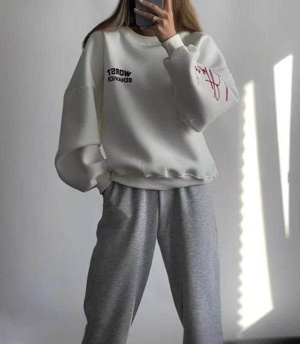 Casual European and American Style Spring and Autumn Personality Lazy Style Temperament Trendy Brand Printing Loose Sweater
Casual European and American Style Spring and Autumn Personality Lazy Style Temperament Trendy Brand Printing Loose Sweater