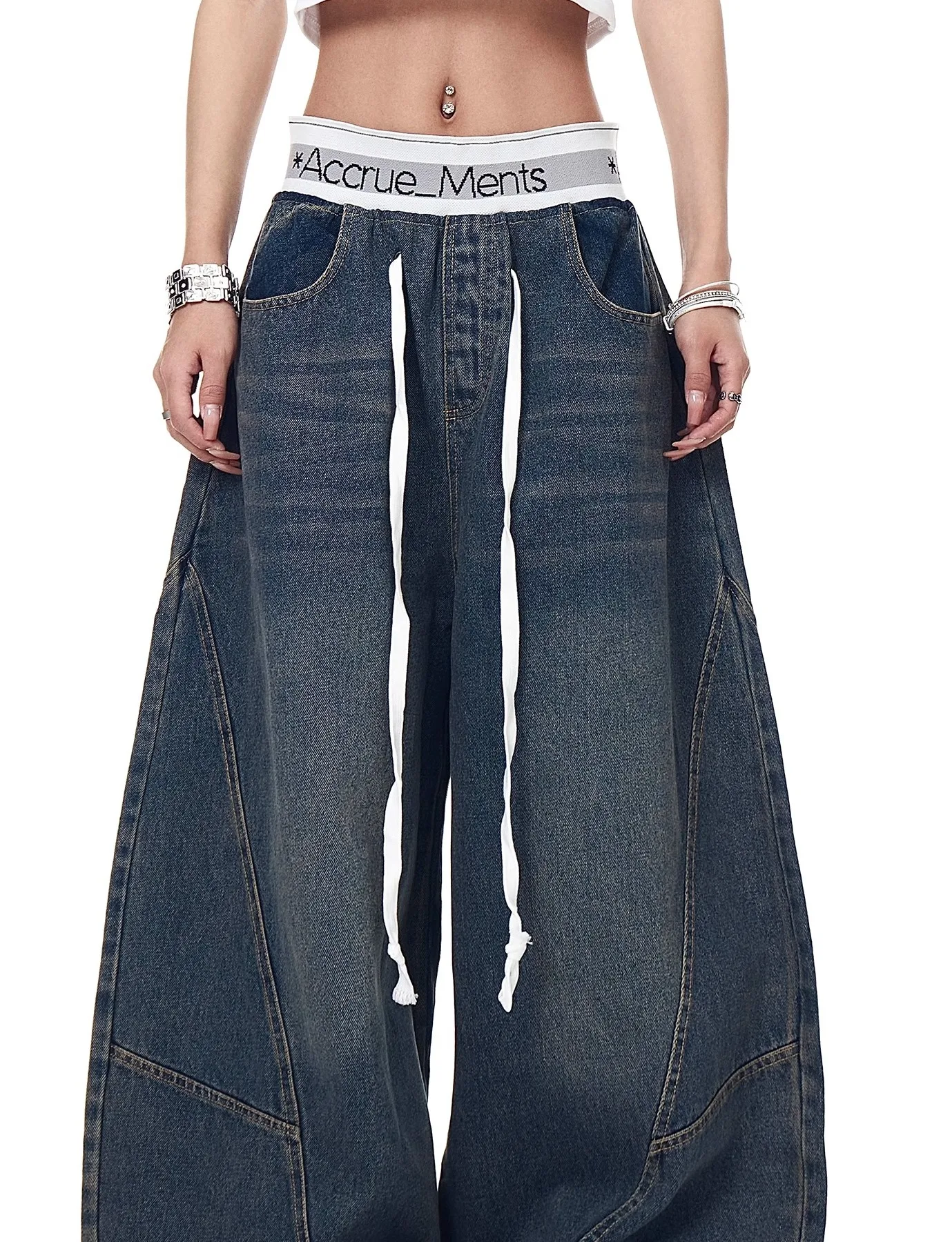 American Retro Deconstructed Waisand Patchwork Wide Leg Jeans Men's High Street Design Versatile Loose Fit Casual Jeans
American Retro Deconstructed Waisand Patchwork Wide Leg Jeans Men's High Street Design Versatile Loose Fit Casual Jeans