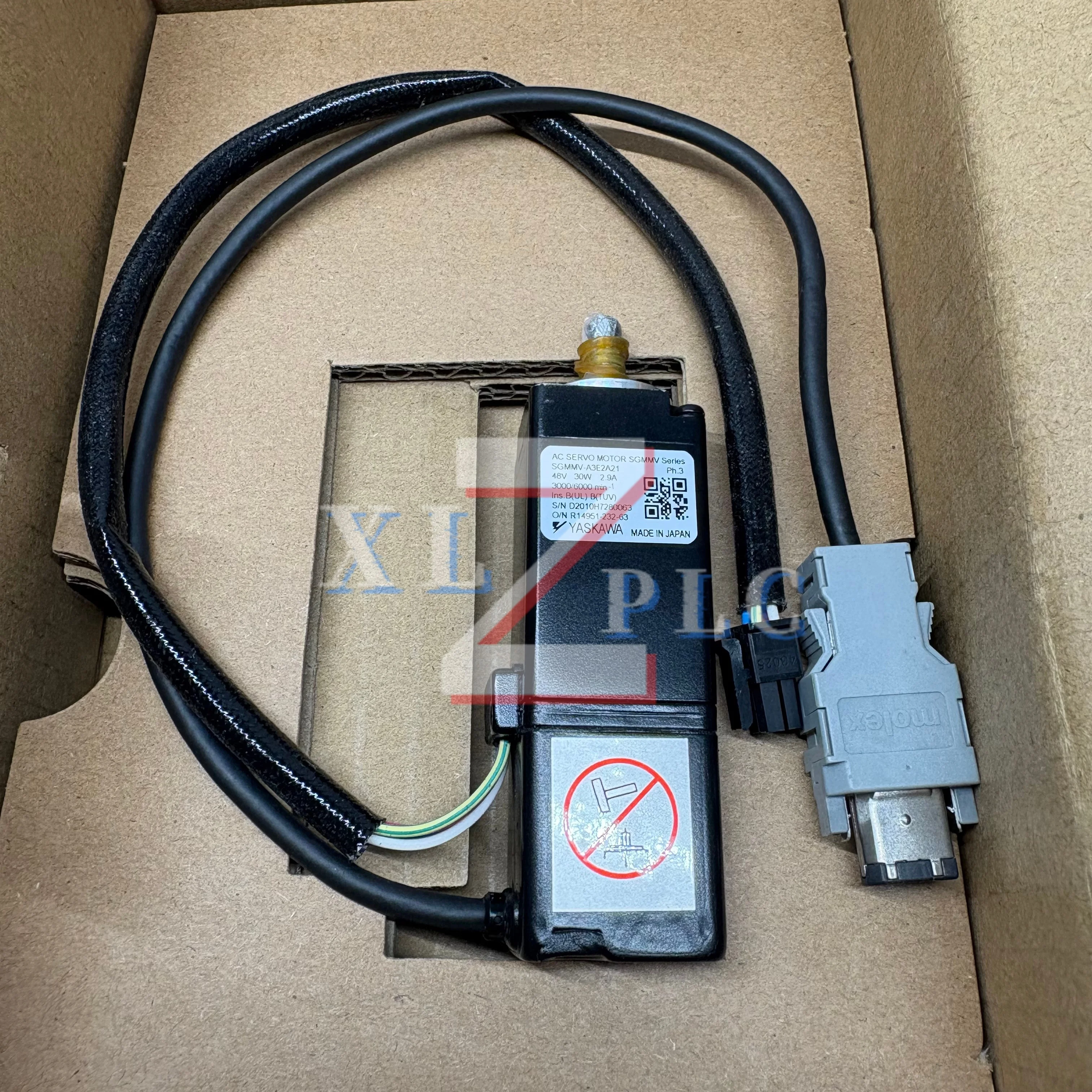 New in box SGMMV-A3E2A21 servo motor
New in box SGMMV-A3E2A21 servo motor