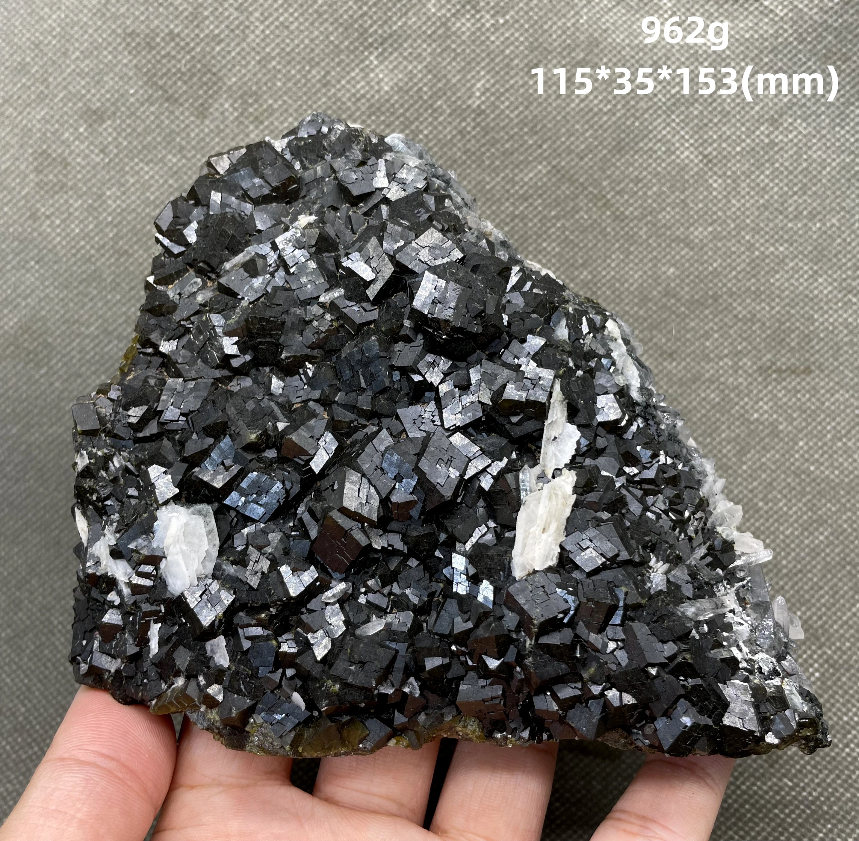 Большой! 100% натуральные камни и кристаллы Andradite (меланит) для образцов минералов, Исцеляющие кристаллы кварца
Большой! 100% натуральные камни и кристаллы Andradite (меланит) для образцов минералов, Исцеляющие кристаллы кварца
