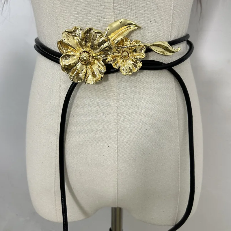 Fashion Design Metal Flower Waist Chain Retro Versatile Belt Women's Dress Suit Jeans Decoration Waistband Clothing Accessories
Fashion Design Metal Flower Waist Chain Retro Versatile Belt Women's Dress Suit Jeans Decoration Waistband Clothing Accessories