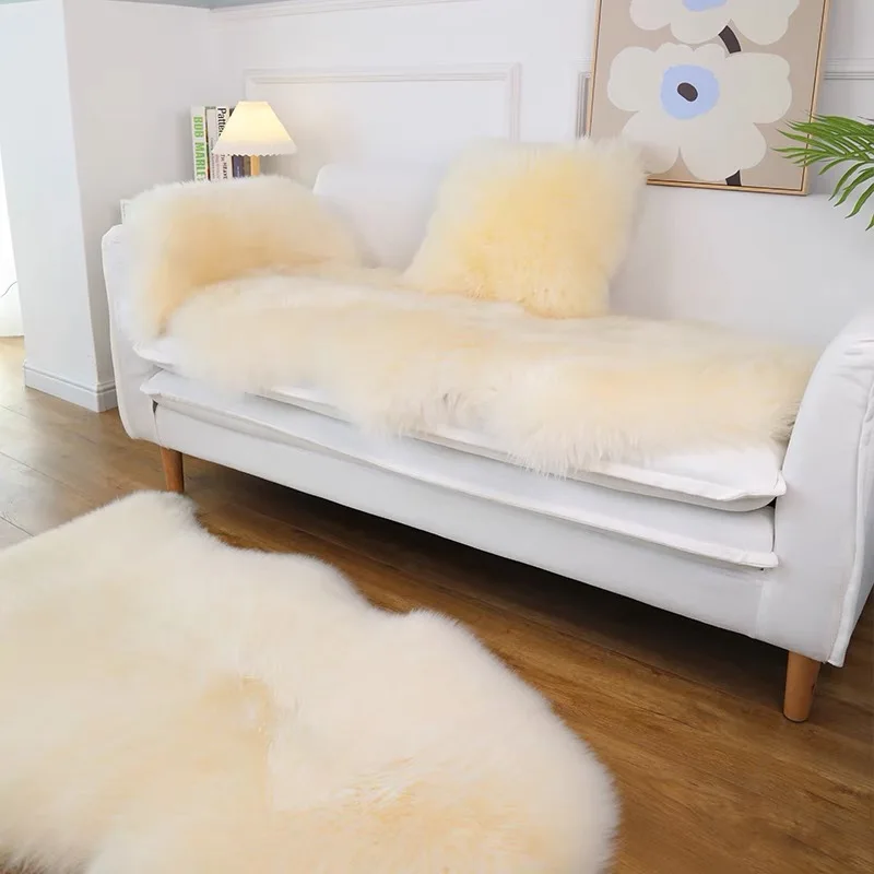 CX-D-112A Soft Plush Sheepskin Rug Bedroom Real Wool Carpet Washable Bedside Rug Sofa Cushion Warm Fur Rug for Living Room
CX-D-112A Soft Plush Sheepskin Rug Bedroom Real Wool Carpet Washable Bedside Rug Sofa Cushion Warm Fur Rug for Living Room