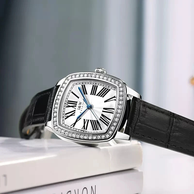 CARNIVAL Ladies Fashion Square Quartz Watches Girls Brand Luxury Waterproof Diamond Dress Wristwatches for Women Reloj Mujer
CARNIVAL Ladies Fashion Square Quartz Watches Girls Brand Luxury Waterproof Diamond Dress Wristwatches for Women Reloj Mujer