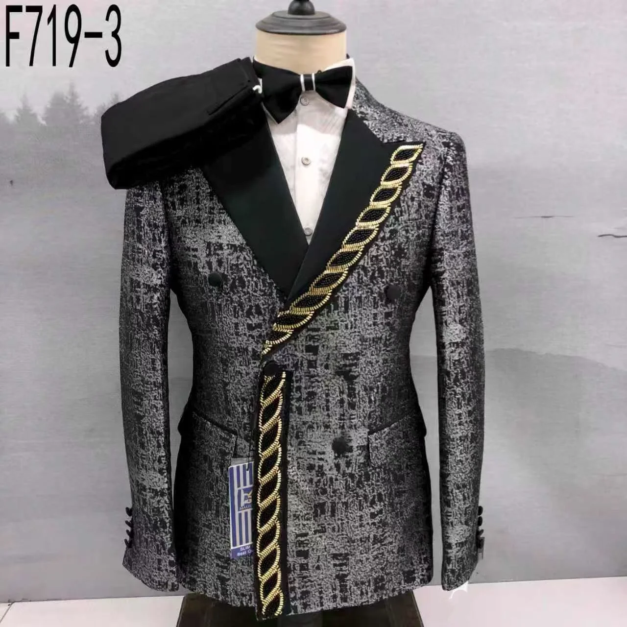 Custom grey Fashion Wedding Suit For Men Formal Groom Slim Fit 2-Piece Prom man Blazer Suit COSTUME homme 양복남 Hombre de traje
Custom grey Fashion Wedding Suit For Men Formal Groom Slim Fit 2-Piece Prom man Blazer Suit COSTUME homme 양복남 Hombre de traje