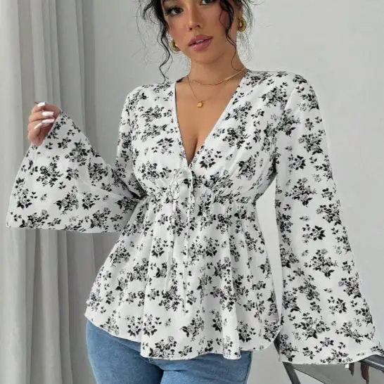 Sweet Floral Print High Waist Shirt Women's Top Autumn Winter Cross-Border Fashion Style Long Sleeve Bell Sleeve Blouse
Sweet Floral Print High Waist Shirt Women's Top Autumn Winter Cross-Border Fashion Style Long Sleeve Bell Sleeve Blouse
