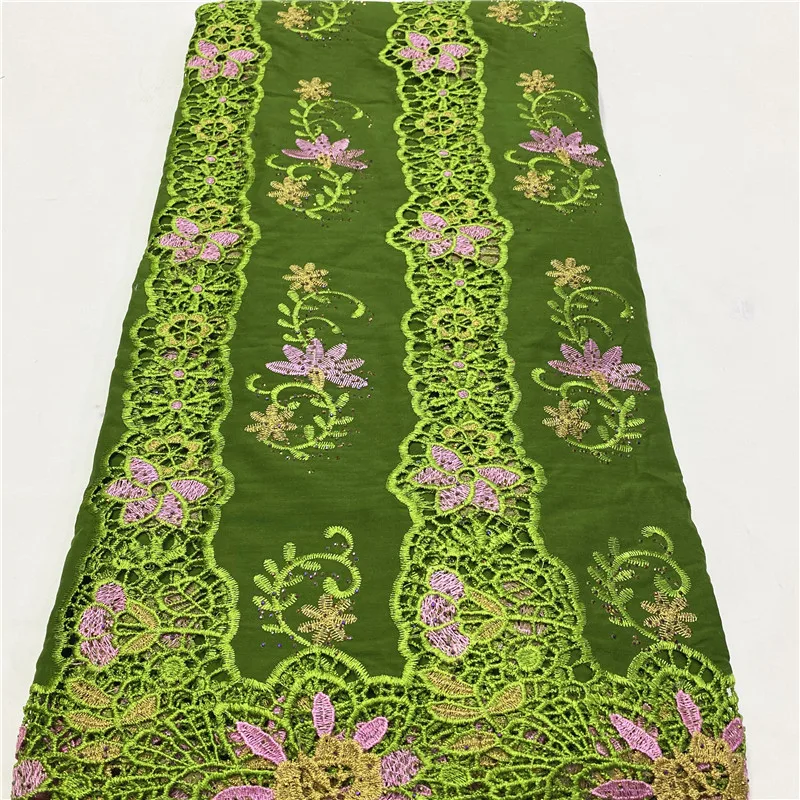 5 yard Swiss lace fabric latest heavy beaded Embroidery African 100% cotton fabrics Swiss voile lace popular Dubai style XL42102
5 yard Swiss lace fabric latest heavy beaded Embroidery African 100% cotton fabrics Swiss voile lace popular Dubai style XL42102