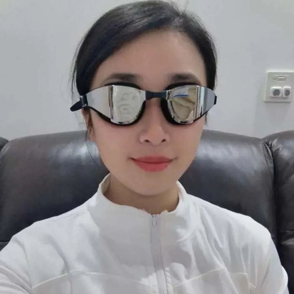 Waterproof Swimming Goggles Electroplating Detachable Nosepiece Anti-UV Swim Glasses Silicone PU Big Frame Anti-fog Swim Eyewear
Waterproof Swimming Goggles Electroplating Detachable Nosepiece Anti-UV Swim Glasses Silicone PU Big Frame Anti-fog Swim Eyewear