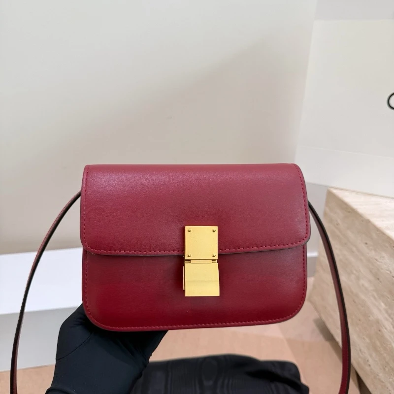 2026 Elegant Genuine Leather Shoulder Bag Women Textured Crossbody Bag Large Capacity Handbag for Daily Travel Shopping Purse
2026 Elegant Genuine Leather Shoulder Bag Women Textured Crossbody Bag Large Capacity Handbag for Daily Travel Shopping Purse
