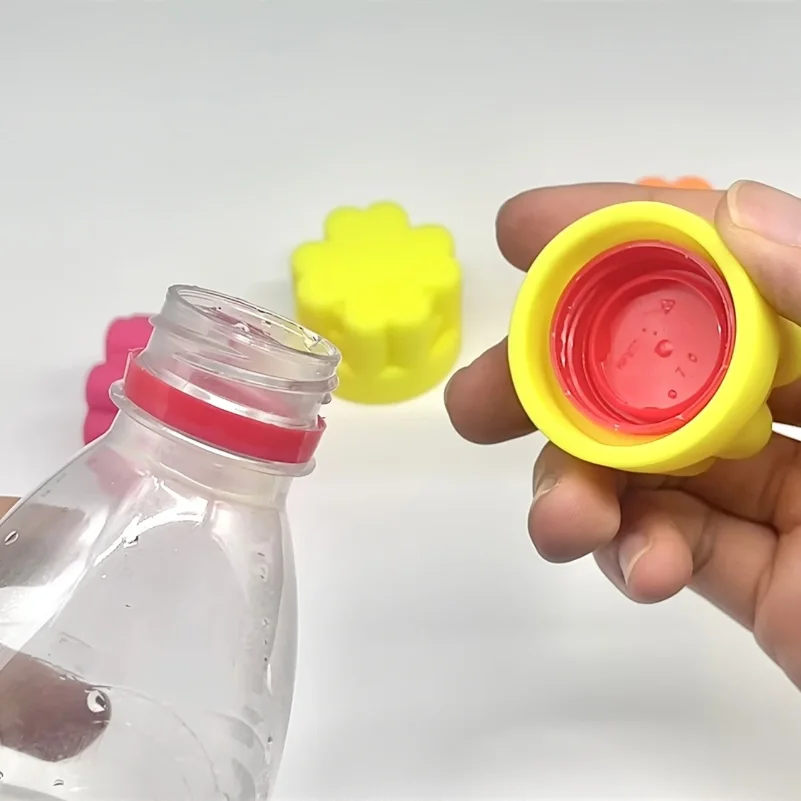 2PCS Heavy-duty Silicone Bottle Opener, Ergonomic Anti Slip Grip and Lever Mechanism, Easy To Rotate Lever Type Bottle Opener
2PCS Heavy-duty Silicone Bottle Opener, Ergonomic Anti Slip Grip and Lever Mechanism, Easy To Rotate Lever Type Bottle Opener