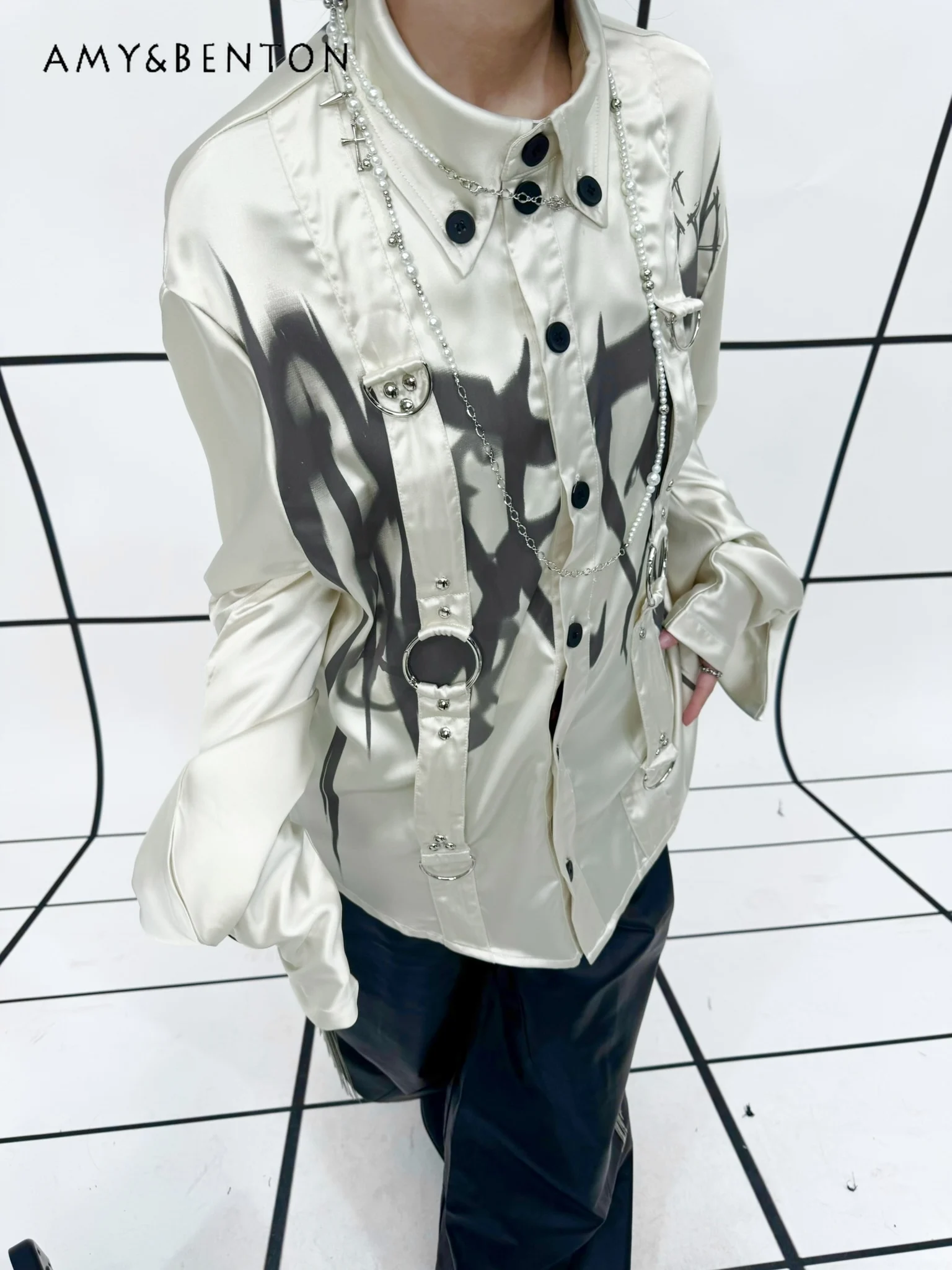 Subculture Gothic Printed Satin Shirt Street Punk Style Ribbon Rivet Lapel Long Sleeve Shirt Women Hot Girl Y2k Camisas De Mujer
Subculture Gothic Printed Satin Shirt Street Punk Style Ribbon Rivet Lapel Long Sleeve Shirt Women Hot Girl Y2k Camisas De Mujer