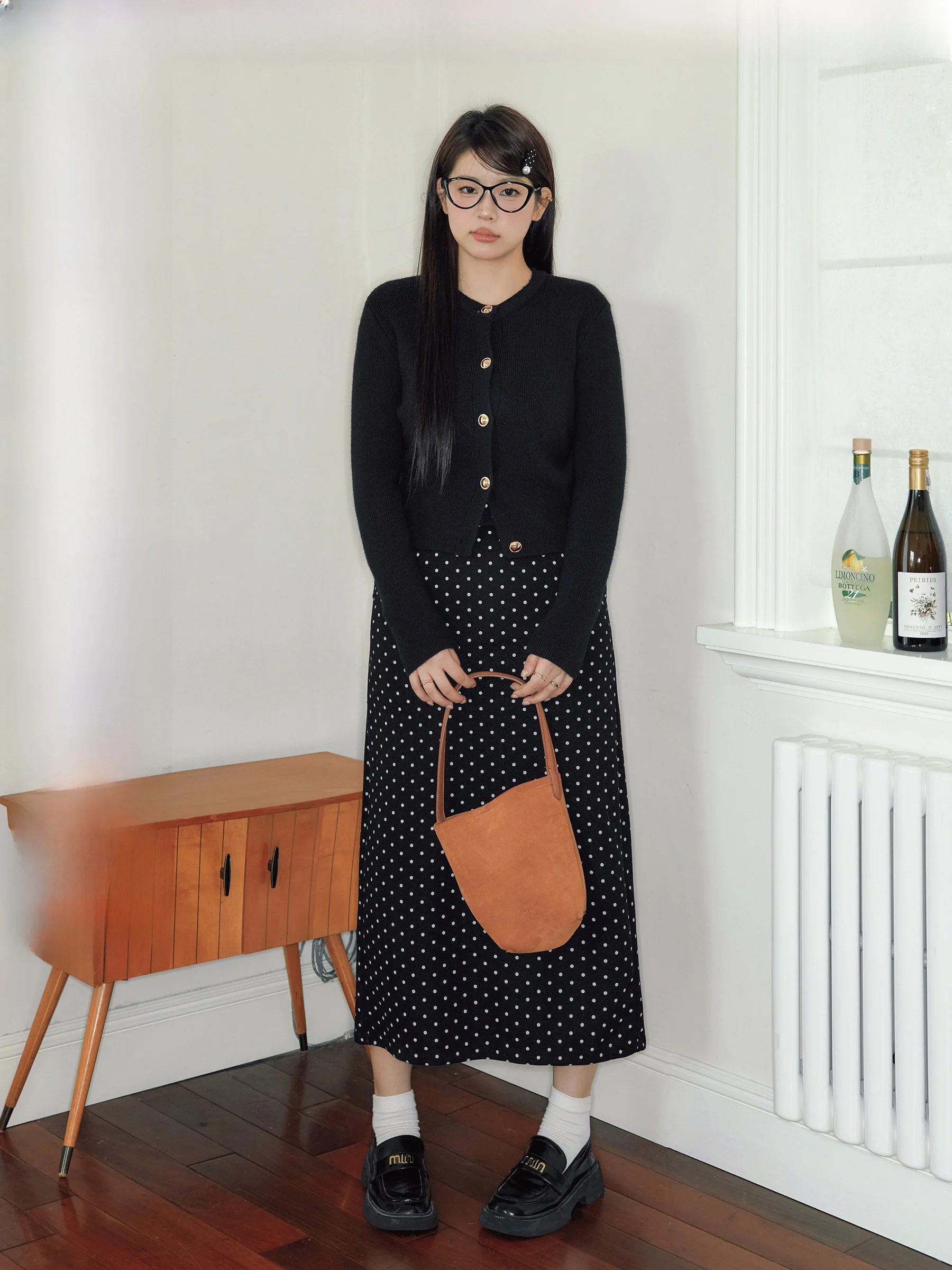 Вязаный свитер Jiu Workop Bla с золотистыми элементами для полных женщин, кардиган-пальто большого размера в стиле Small Fraance Sle
Вязаный свитер Jiu Workop Bla с золотистыми элементами для полных женщин, кардиган-пальто большого размера в стиле Small Fraance Sle