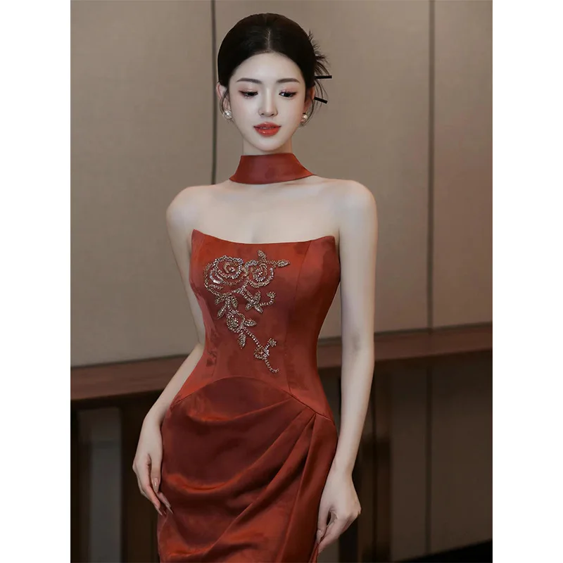 New Chinese Sle Morning Robe Women's 2025 New High-End Engagement Dr Wedding Ceremony Wine Serving Suit Fi Tail Skirt
New Chinese Sle Morning Robe Women's 2025 New High-End Engagement Dr Wedding Ceremony Wine Serving Suit Fi Tail Skirt