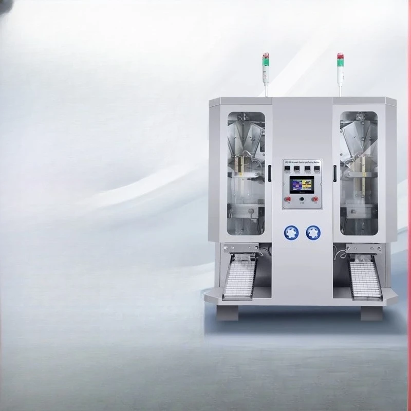 Large automatic liquid packaging machine Double channel electric filling machine Baijiu soy sauce vinegar
Large automatic liquid packaging machine Double channel electric filling machine Baijiu soy sauce vinegar