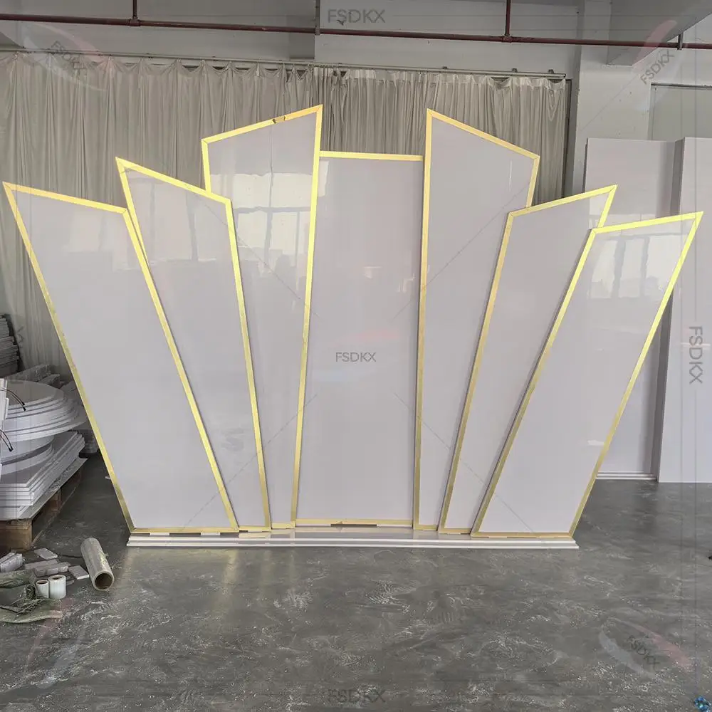 Factory Custom Big Size Wedding Acrylic Backdrop Luxury Gold Wedding Backdrop Stand
Factory Custom Big Size Wedding Acrylic Backdrop Luxury Gold Wedding Backdrop Stand