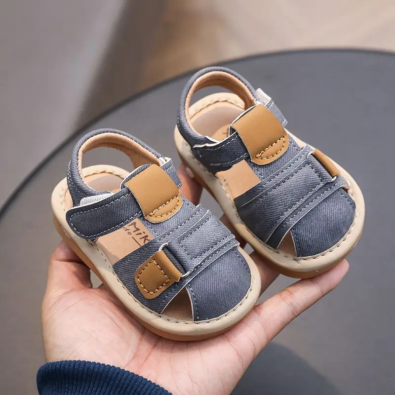 2026 Summer New Baby Walking Sandals Comfortable Breathable Closed Toe Soft Sole Squeaky Unisex 0-2 Years Old
2026 Summer New Baby Walking Sandals Comfortable Breathable Closed Toe Soft Sole Squeaky Unisex 0-2 Years Old