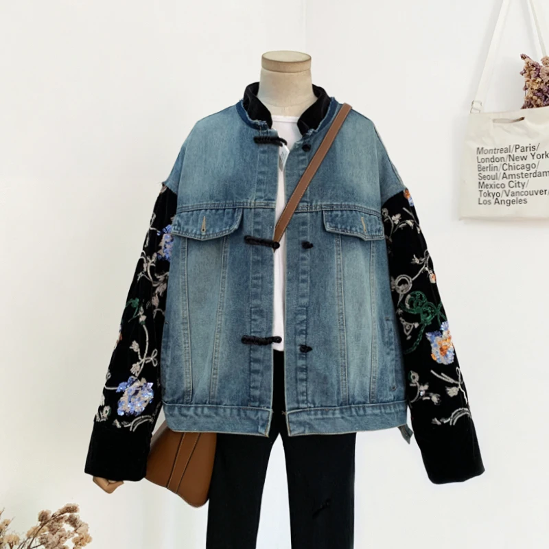 Vintage Sequins Flowers Velvet Long Sleeve Patchwork Blue Jeans Jacket Autumn Women Casual Stand Collar Loose Short Denim Jacket
Vintage Sequins Flowers Velvet Long Sleeve Patchwork Blue Jeans Jacket Autumn Women Casual Stand Collar Loose Short Denim Jacket