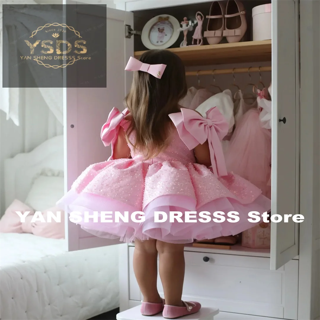 Милое розовое платье с цветочным узором для девочек по индивидуальному заказу на свадьбу, расшитое бисером и бантом, детские бальные платья для дня рождения, первого причастия
Милое розовое платье с цветочным узором для девочек по индивидуальному заказу на свадьбу, расшитое бисером и бантом, детские бальные платья для дня рождения, первого причастия