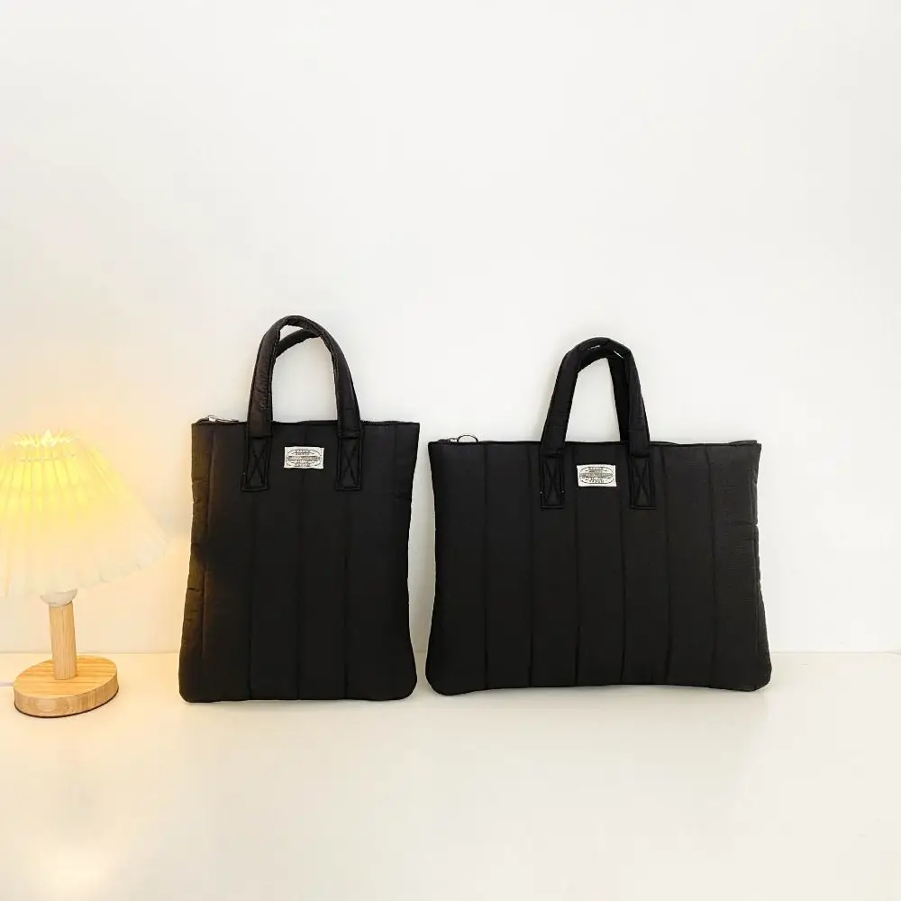 Cute Laptop Handbag 11 13 14 15 Inch Large Capacity Notebook Bag Shockproof Breathable for Ipad/Macbook/Xiaomi/Lenovo
Cute Laptop Handbag 11 13 14 15 Inch Large Capacity Notebook Bag Shockproof Breathable for Ipad/Macbook/Xiaomi/Lenovo