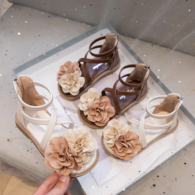 Girls' Sandals 2026 Summer New Children's Flower Princess Shoes Soft Sole Anti Slip Baby Girls' Roman Sandals
Girls' Sandals 2026 Summer New Children's Flower Princess Shoes Soft Sole Anti Slip Baby Girls' Roman Sandals