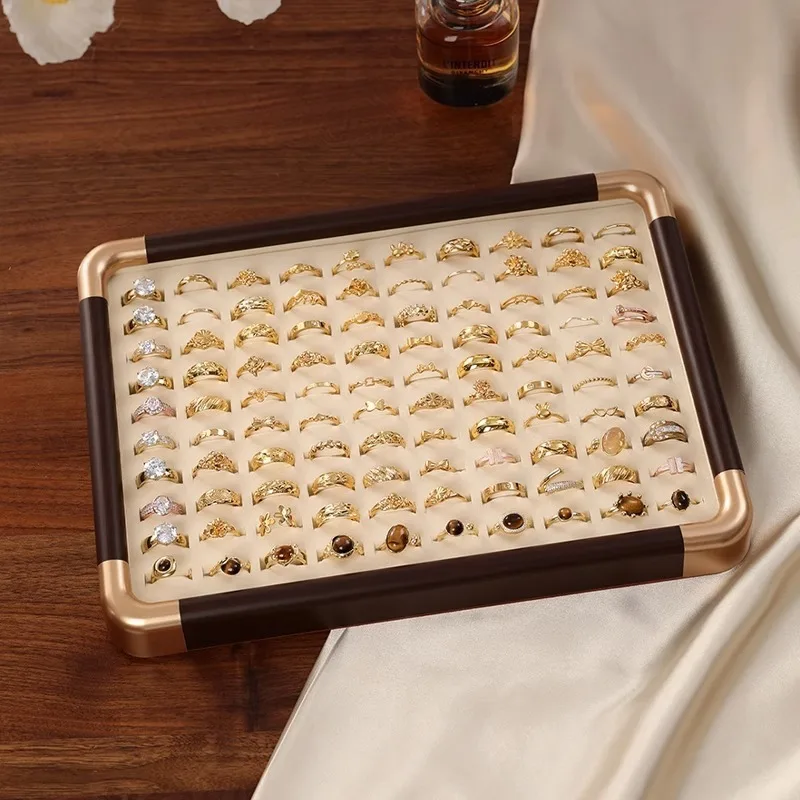 Деревянный поднос для колец, роскошные ретро-подносы для хранения колец, выставочная стойка, витрина для ювелирных изделий, поддон, органайзер для ювелирных изделий, витрина, принадлежности
Деревянный поднос для колец, роскошные ретро-подносы для хранения колец, выставочная стойка, витрина для ювелирных изделий, поддон, органайзер для ювелирных изделий, витрина, принадлежности