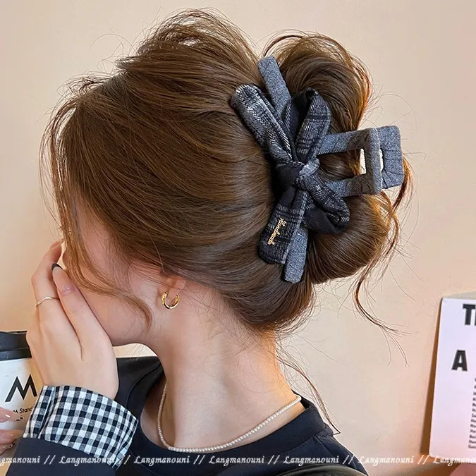 Элегантная заколка-бантик в клетку 2026: Новая большая заколка-краб для волос для женщин, милый держатель для хвоста
Элегантная заколка-бантик в клетку 2026: Новая большая заколка-краб для волос для женщин, милый держатель для хвоста