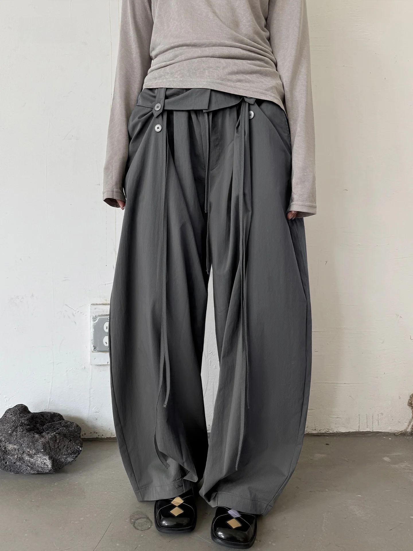 Land And Mountain Island Casual Pants Women's Flounce Slimming Drawstring Floor-Length Balloon Pants Cotton Blend
Land And Mountain Island Casual Pants Women's Flounce Slimming Drawstring Floor-Length Balloon Pants Cotton Blend