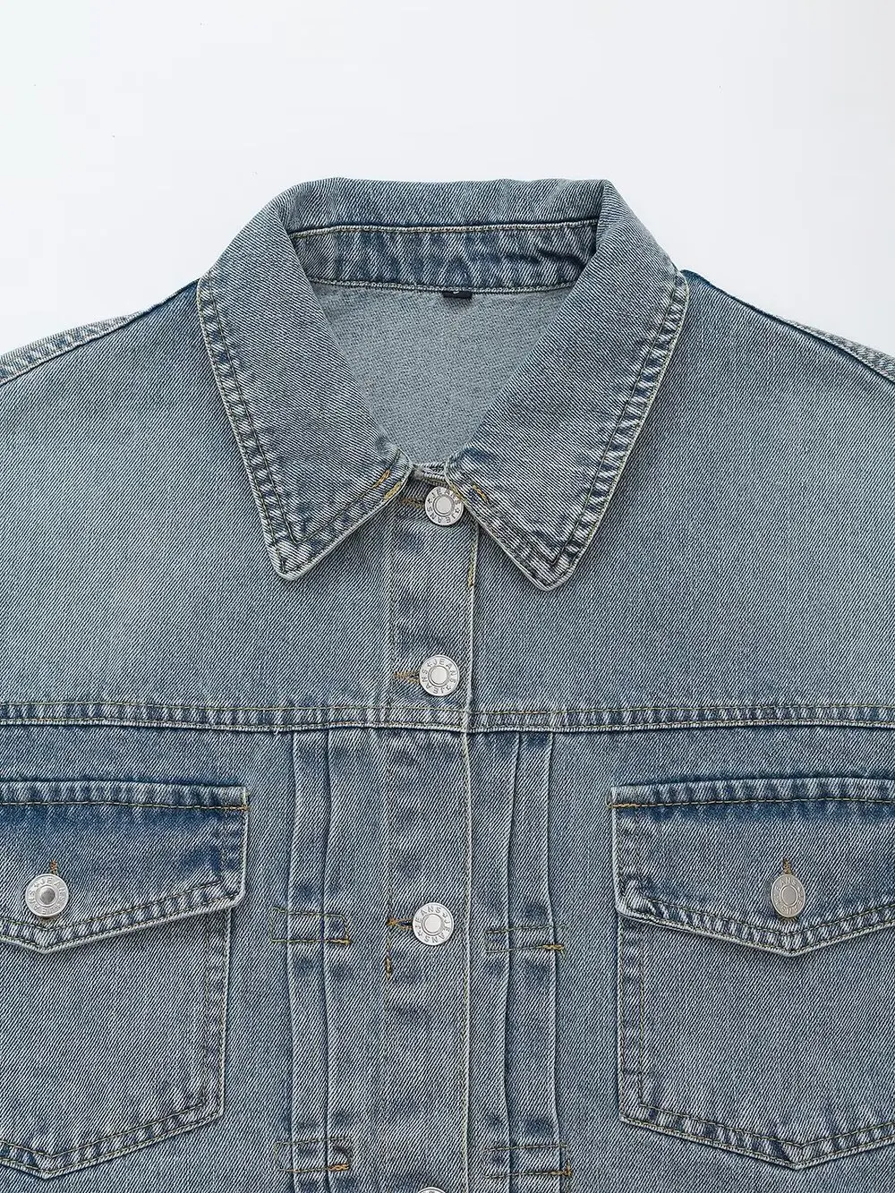 ZBZA Autumn New Women's Faion Casual Sle Denim Jaet Coat Versatile Design Sense Turn-down Collar Polyester Fiber
ZBZA Autumn New Women's Faion Casual Sle Denim Jaet Coat Versatile Design Sense Turn-down Collar Polyester Fiber