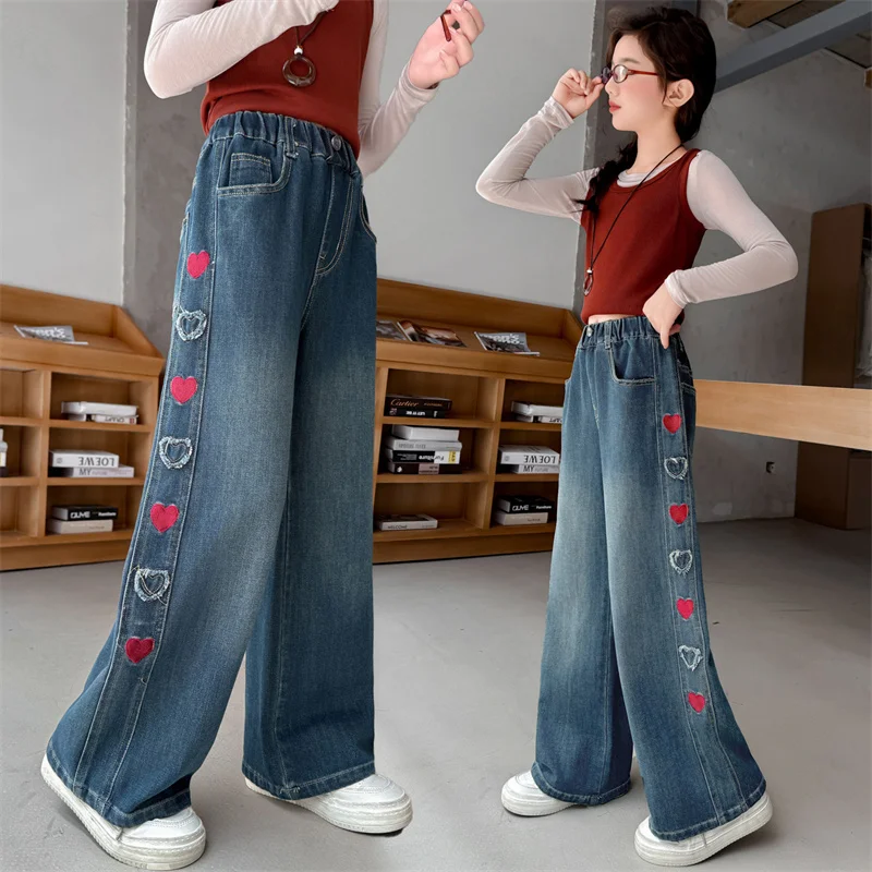 Spring Autumn Style Children Loose Straight Jeans With Heart Embroidery for Teenage Girls Casual Denim Pants Kids Trousers 5-14Y
Spring Autumn Style Children Loose Straight Jeans With Heart Embroidery for Teenage Girls Casual Denim Pants Kids Trousers 5-14Y