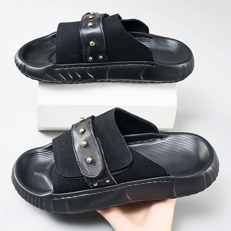 Classic Black Rivet Summer Sandals for Men Comforable Soft Man Slippers Anti-slip Casual Platform Sandals Men pantuflas hombre
Classic Black Rivet Summer Sandals for Men Comforable Soft Man Slippers Anti-slip Casual Platform Sandals Men pantuflas hombre