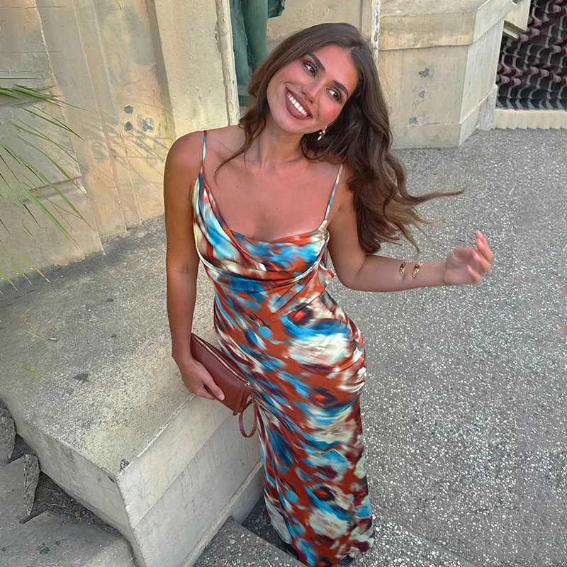 Gtpdpllt Colorful Printed Spaghetti Strap Backless Maxi Dresses For Women Elegant Sexy Party Dress Luxury Summer 2025
Gtpdpllt Colorful Printed Spaghetti Strap Backless Maxi Dresses For Women Elegant Sexy Party Dress Luxury Summer 2025