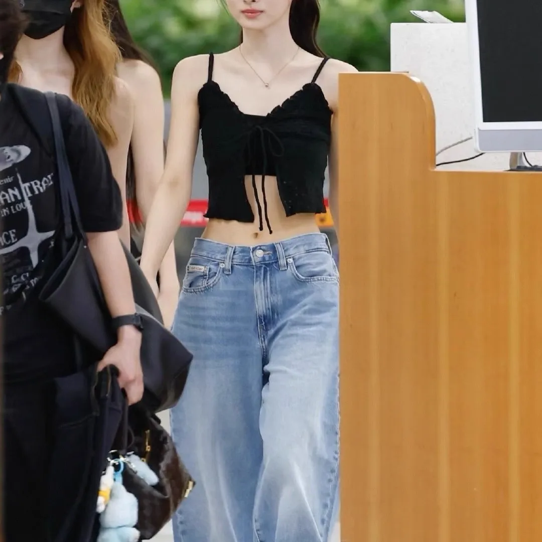 Off Vintage Wa High Waist Women's Jeans Straight Leg Floor Length Pants Slimming Effect Autumn Ladies Denim Zipper Fly
Off Vintage Wa High Waist Women's Jeans Straight Leg Floor Length Pants Slimming Effect Autumn Ladies Denim Zipper Fly