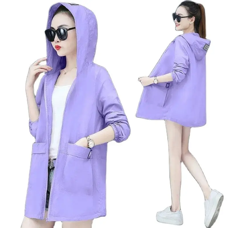 2023 New Summer Fashion Women's Sun Protection Clothing Korean Loose Thin Coat Women Casual Hooded Mid Length Female Outerwear
2023 New Summer Fashion Women's Sun Protection Clothing Korean Loose Thin Coat Women Casual Hooded Mid Length Female Outerwear