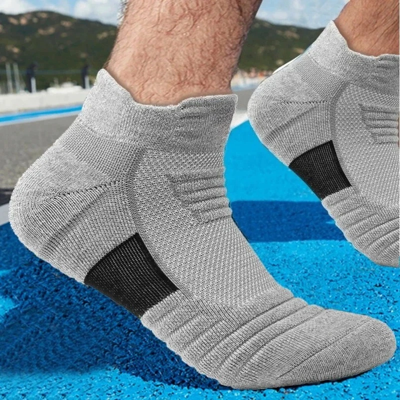 Anti-slip Football Socks Short Long Tube Soccer Basketball Sport Socks Men Women Cotton Sock Breathable Deodorous Socks
Anti-slip Football Socks Short Long Tube Soccer Basketball Sport Socks Men Women Cotton Sock Breathable Deodorous Socks