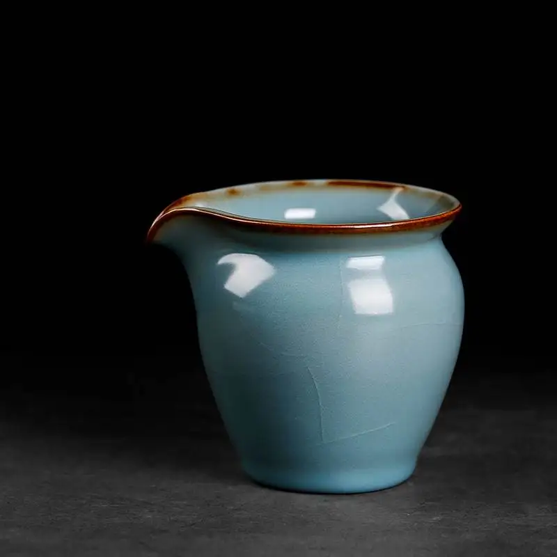 Lake Blue Ceramic Tea Set Eagle Mouth Pouring Tea Single Cup Home Use Ancient Simulation Tea Brewing Device Porcelain
Lake Blue Ceramic Tea Set Eagle Mouth Pouring Tea Single Cup Home Use Ancient Simulation Tea Brewing Device Porcelain