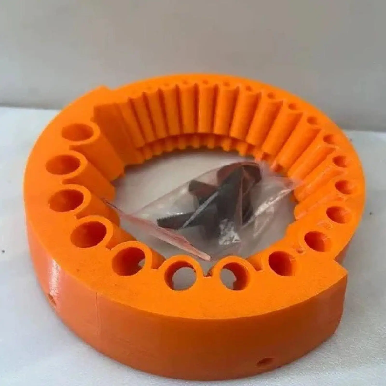 Drills Bit Sharpener Auxiliary Tool Easy to Install Accessory Multifunctional Portable Direct Replaces Practical Sharpening Tool
Drills Bit Sharpener Auxiliary Tool Easy to Install Accessory Multifunctional Portable Direct Replaces Practical Sharpening Tool
