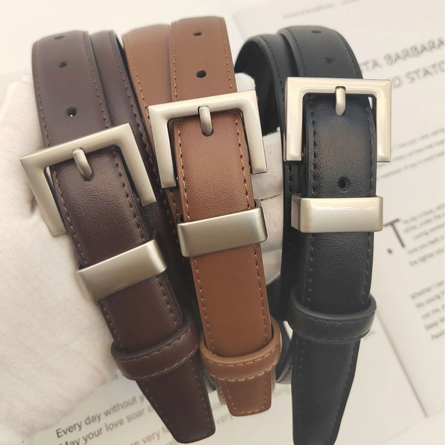 Women's Leather Belt Summer New Simple All Wear Fashion Belt Decorative Suit Jeans Belt Source Manufacturers
Women's Leather Belt Summer New Simple All Wear Fashion Belt Decorative Suit Jeans Belt Source Manufacturers