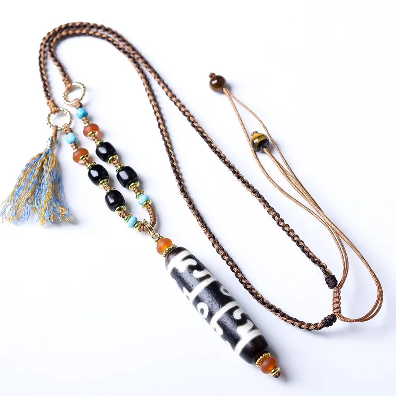 Patina Padmasambhava Ritual Tool Hand Woven Necklace Tibetan Style Sweater Chain for Blessing and Luck Gifts
Patina Padmasambhava Ritual Tool Hand Woven Necklace Tibetan Style Sweater Chain for Blessing and Luck Gifts