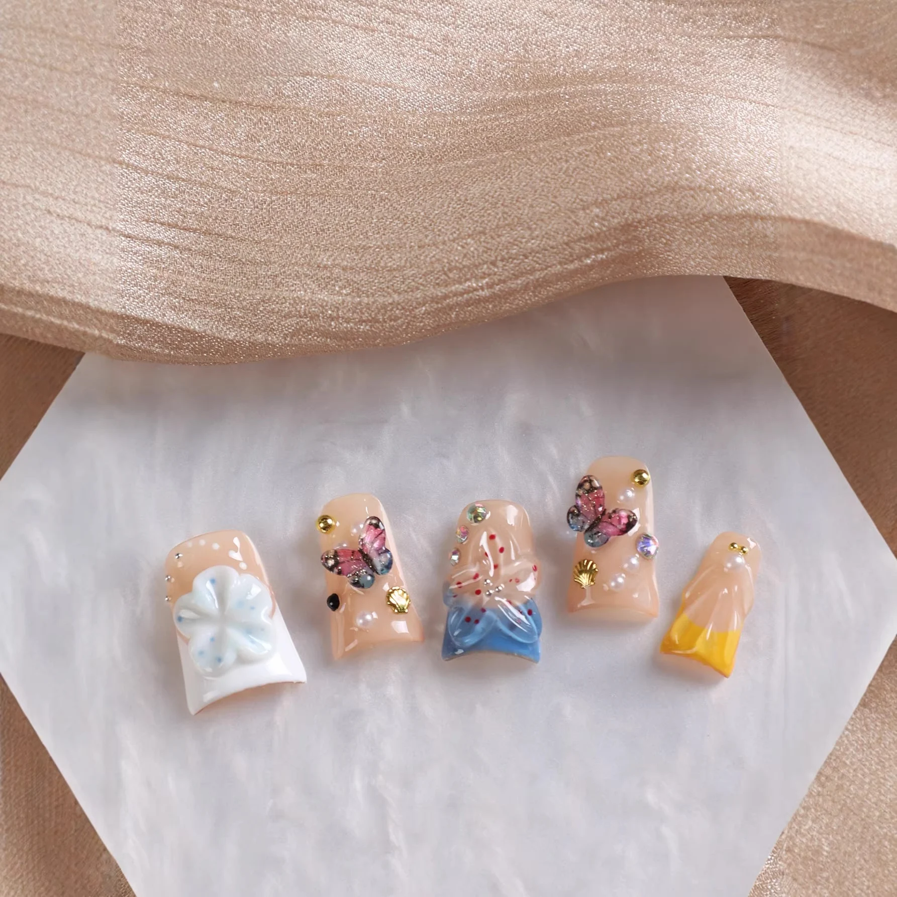 10Pcs Y2K Duckbill Press on Nails with Spice Girl Nail Art 3D Flower Butterfly Full Cover Wearable Acrylic Nail Manicure Tips
10Pcs Y2K Duckbill Press on Nails with Spice Girl Nail Art 3D Flower Butterfly Full Cover Wearable Acrylic Nail Manicure Tips