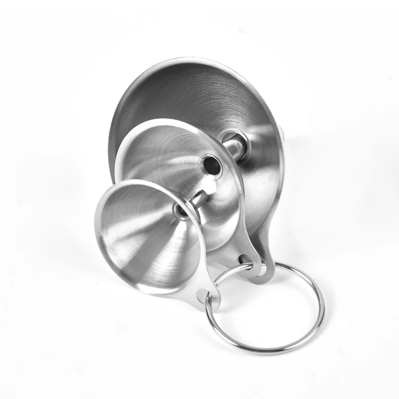 Воронка из нержавеющей стали для розлива вина, удобная воронка для заливки масла, коммерческая маленькая воронка, бытовая воронка для жидкостей и вина
Воронка из нержавеющей стали для розлива вина, удобная воронка для заливки масла, коммерческая маленькая воронка, бытовая воронка для жидкостей и вина