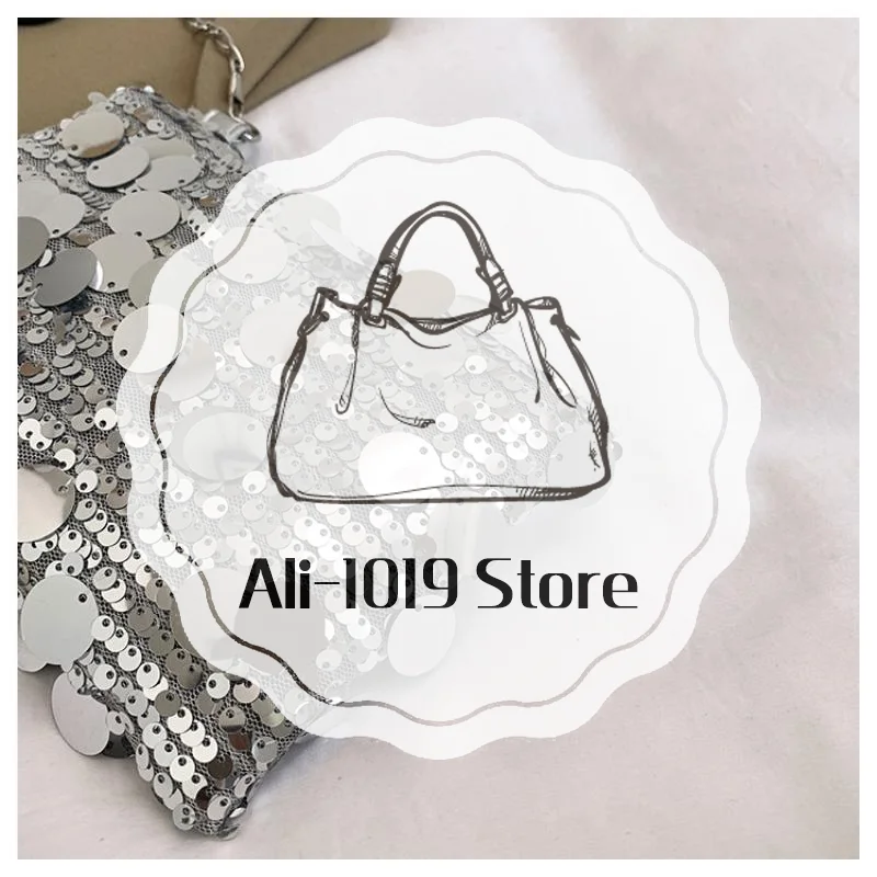 New Portable Sequined Shoulder Bag Large Capacity Multifunctional Phone Purse Chain Crossbody Bag Women
New Portable Sequined Shoulder Bag Large Capacity Multifunctional Phone Purse Chain Crossbody Bag Women