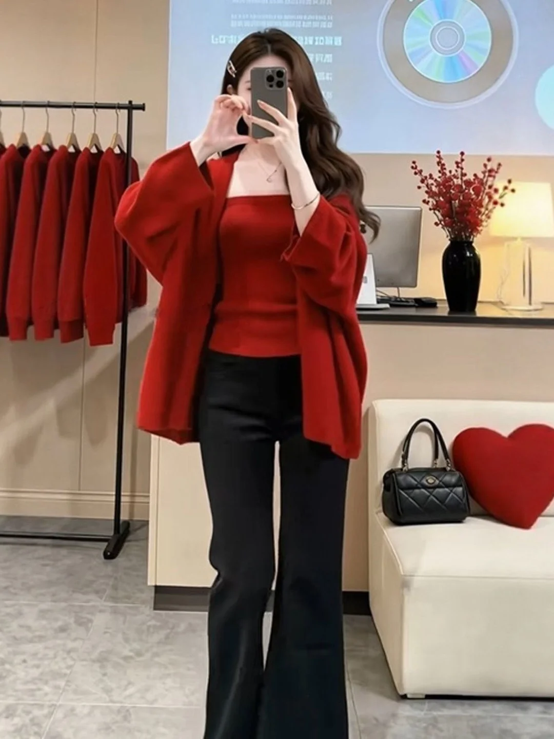 Retro Soft Knitted Cardigan And Tube Top Two-Piece Set Youthful Spring Faion Comfortable Long Sve One-oulder Outfit
Retro Soft Knitted Cardigan And Tube Top Two-Piece Set Youthful Spring Faion Comfortable Long Sve One-oulder Outfit