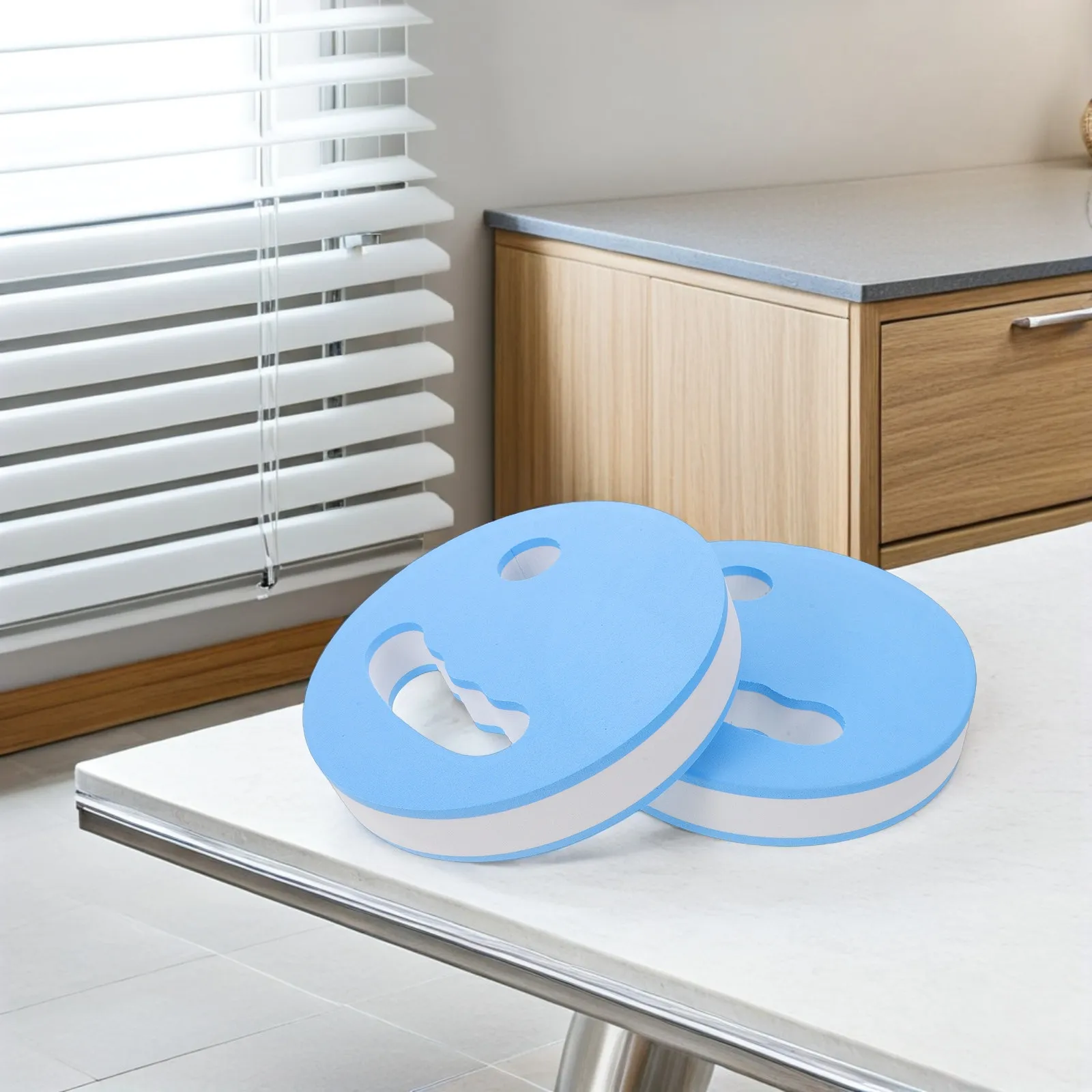 Пара плавательных весов-дисков для рук, тренировочные диски для бассейна, утяжелители для плавания для взрослых, для развития мышечной силы
Пара плавательных весов-дисков для рук, тренировочные диски для бассейна, утяжелители для плавания для взрослых, для развития мышечной силы